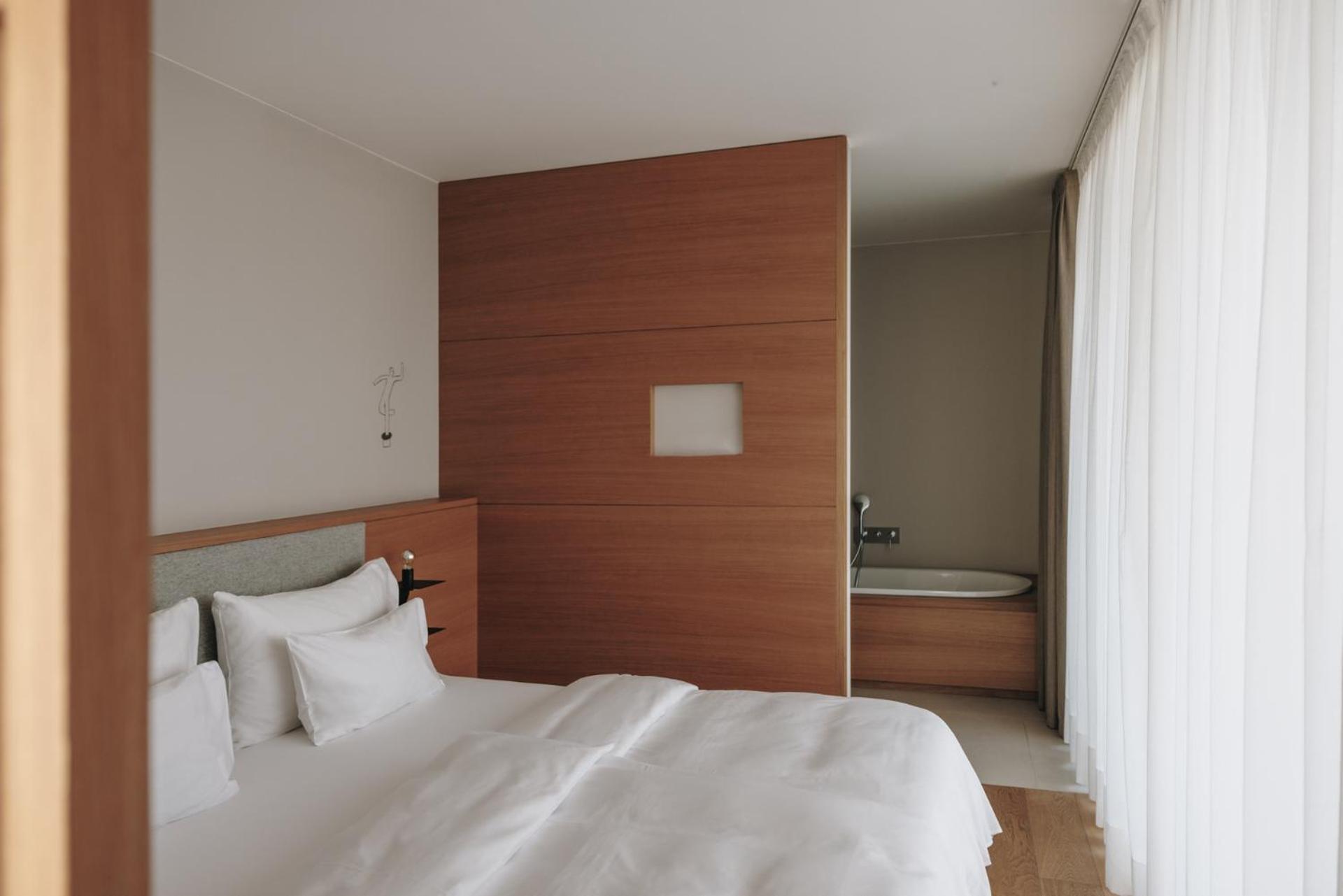 Hotel Schwarzschmied Lana Ngoại thất bức ảnh