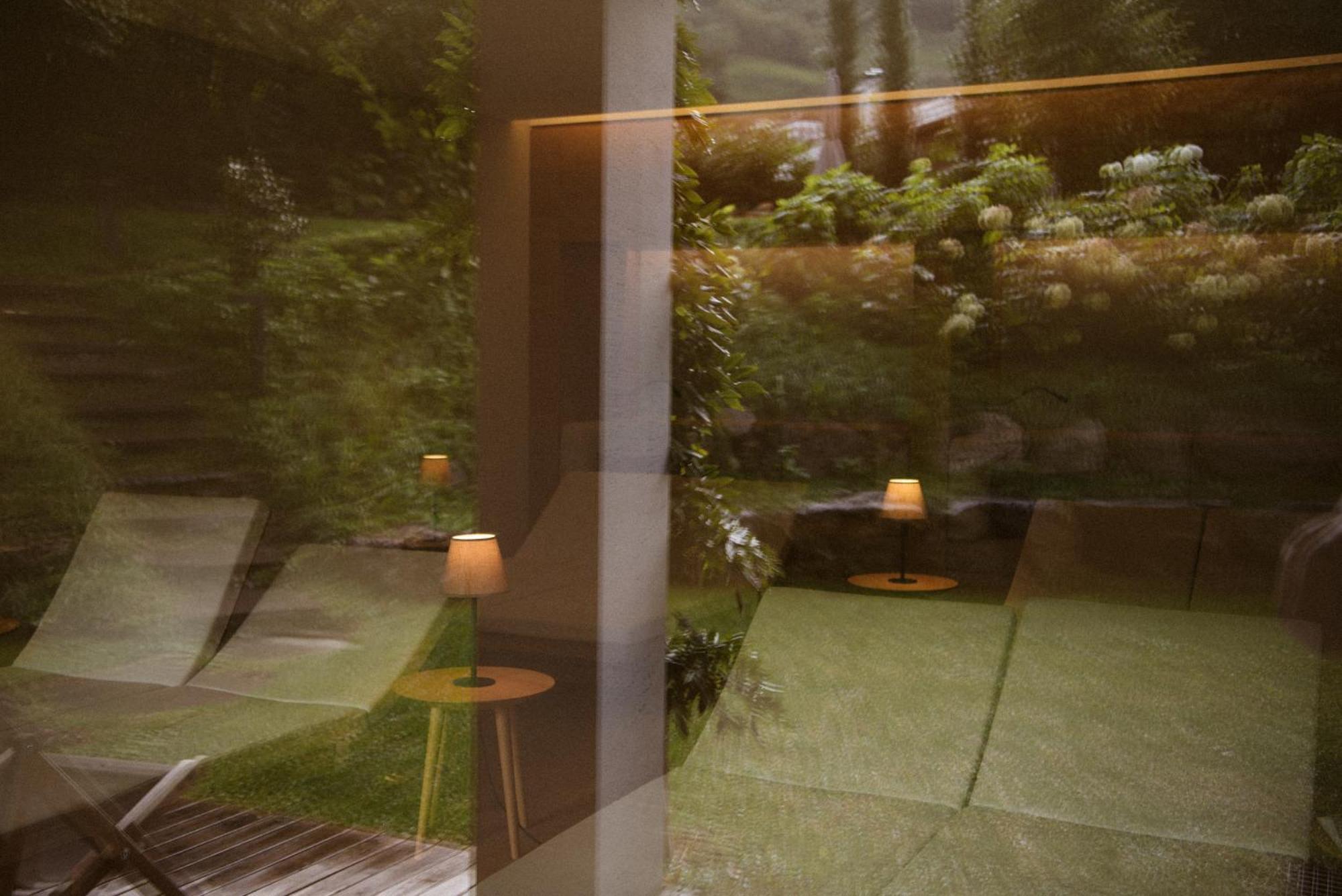 Hotel Schwarzschmied Lana Ngoại thất bức ảnh