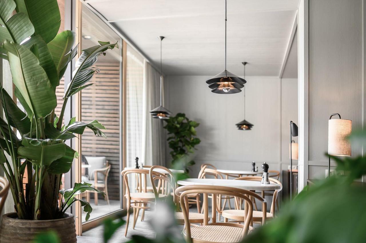 Hotel Schwarzschmied Lana Ngoại thất bức ảnh