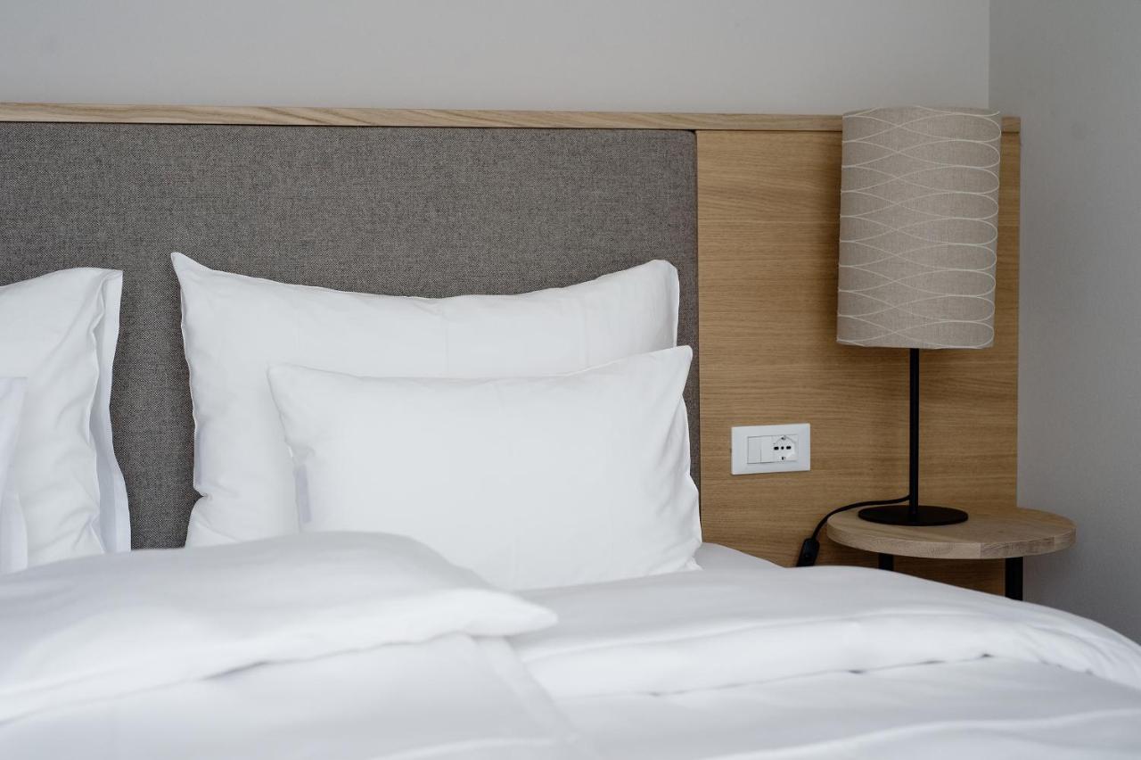 Hotel Schwarzschmied Lana Ngoại thất bức ảnh